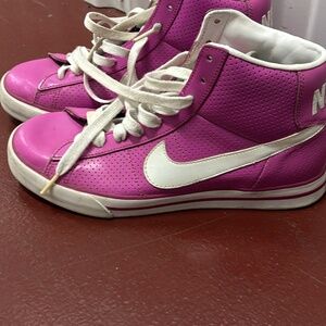 Nike Sneaker